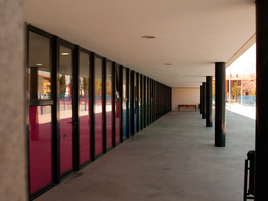 AMPLIACIÓN DE C.P. Y PABELLÓN MUNICIPAL DE DEPORTES